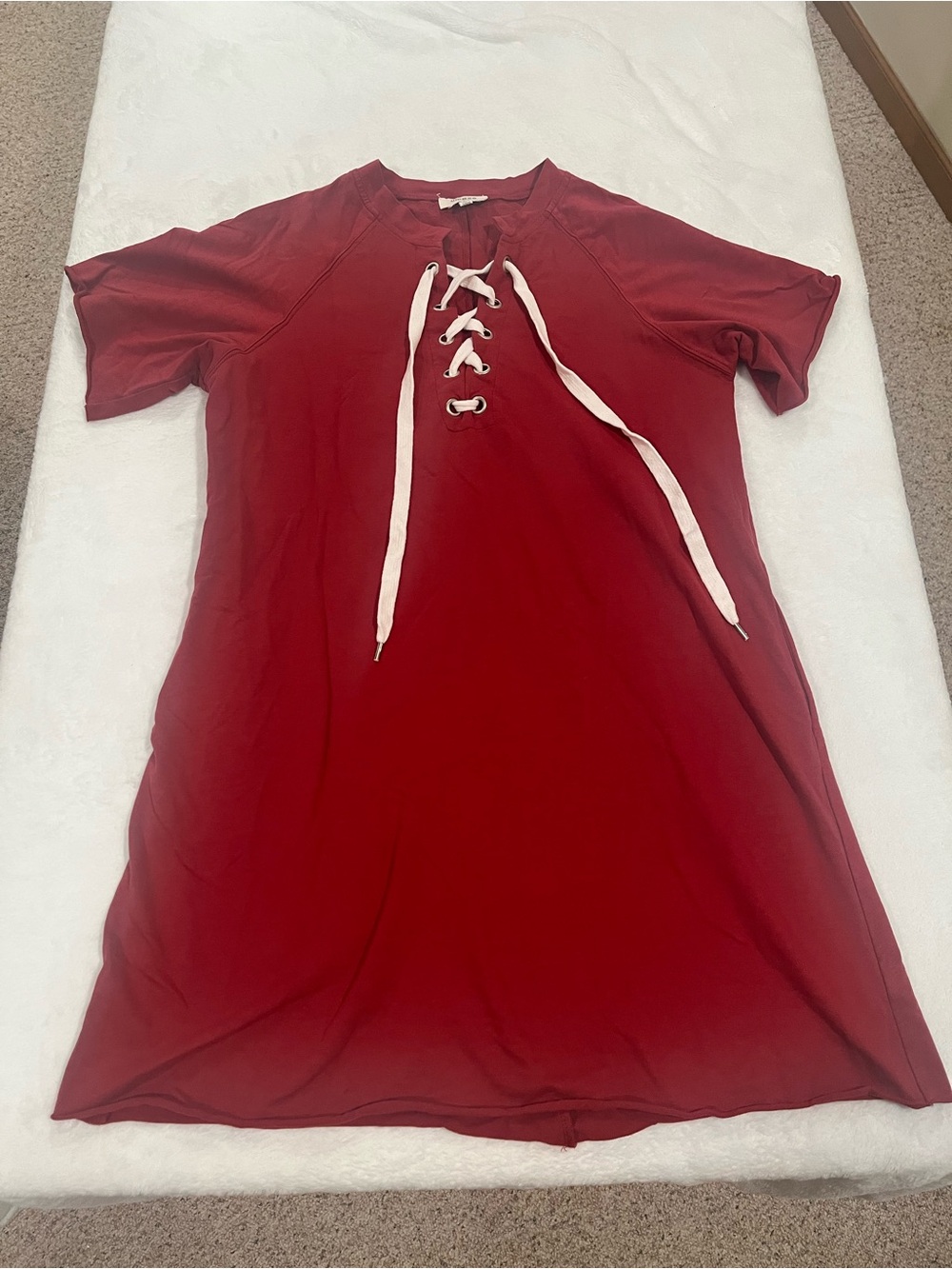 Umgee Burgundy Lace Up Front Short Sleeve Dress with Pockets - Size Small - Picture 1 of 7